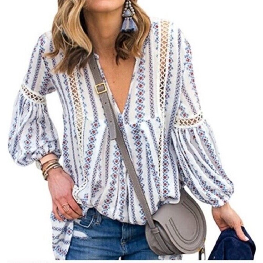 Bohemian Hippie Sz M Top Blouse Floral Cutout Vertical Stripe Long Sleeve Light